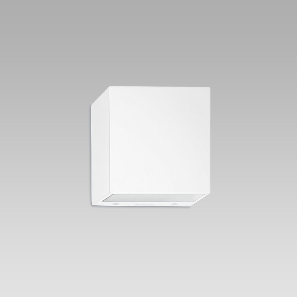 Luminaire for wall lighting with bidirectional optic, featuring an elegant design