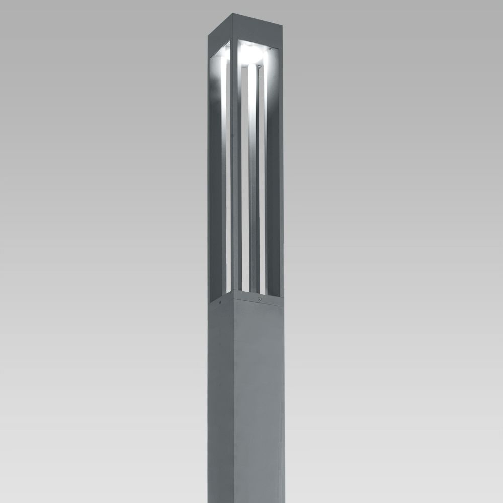Illuminazione Urbana Bollard per illuminazione urbana e residenziale dall'elegante design quadrato, con performance illuminotecniche eccellenti
